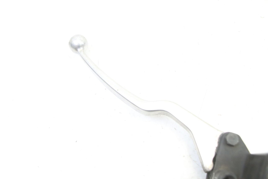photo de MASTERCYLINDER FRENO POSTERIORE SUZUKI BURGMAN 125 (2007 - 2014)