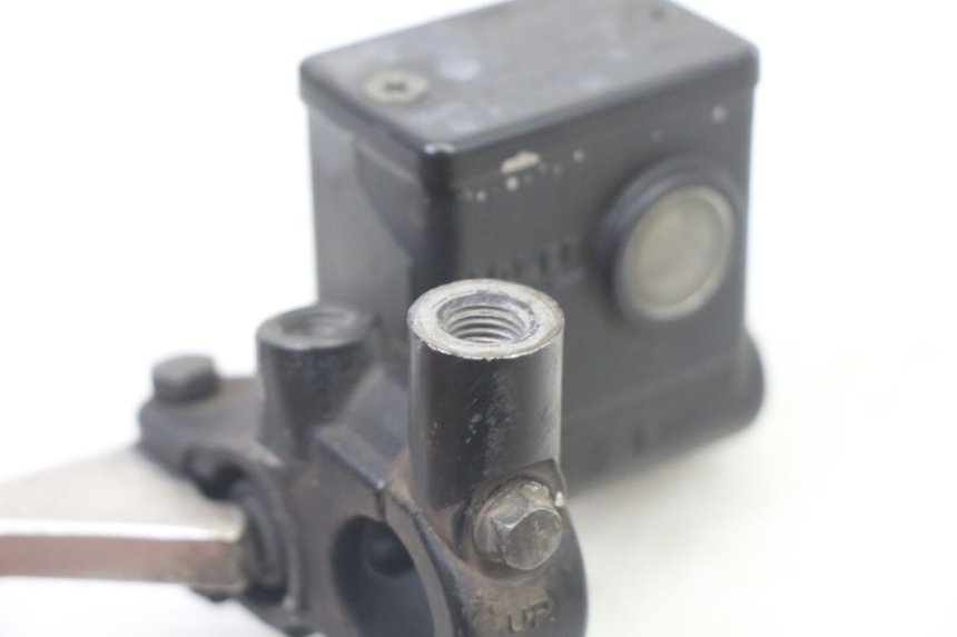 photo de MASTERCYLINDER FRENO POSTERIORE SUZUKI BURGMAN 125 (2007 - 2014)