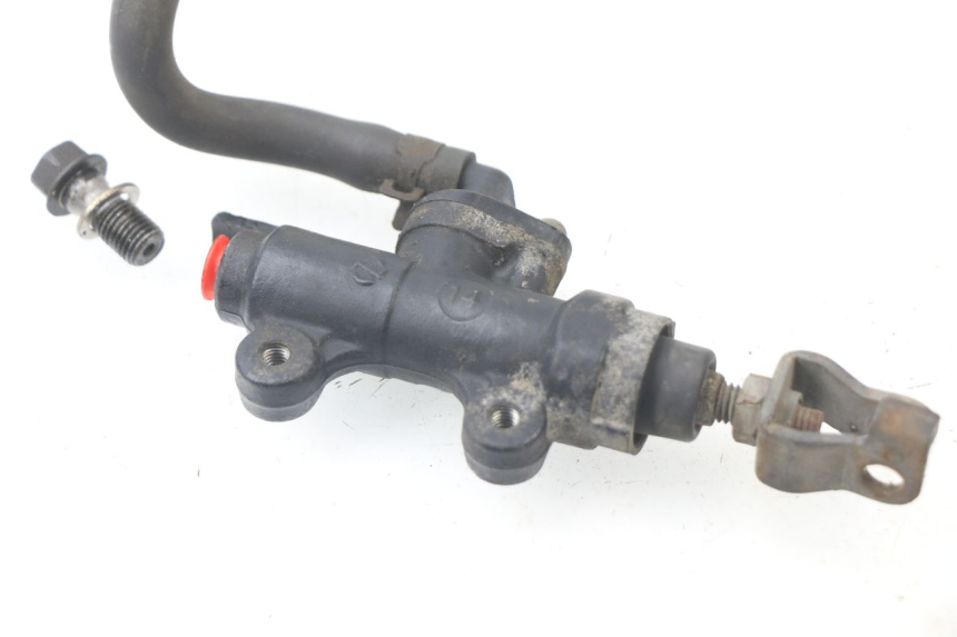 photo de MASTERCYLINDER FRENO POSTERIORE HONDA CBF 500 (2004 - 2007)