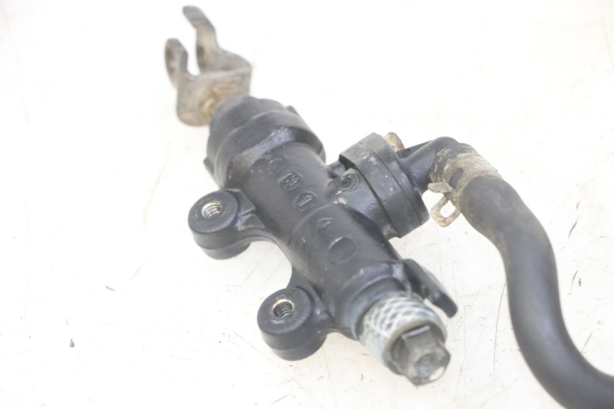 photo de MASTERCYLINDER FRENO POSTERIORE HONDA CBF 500 (2004 - 2007)