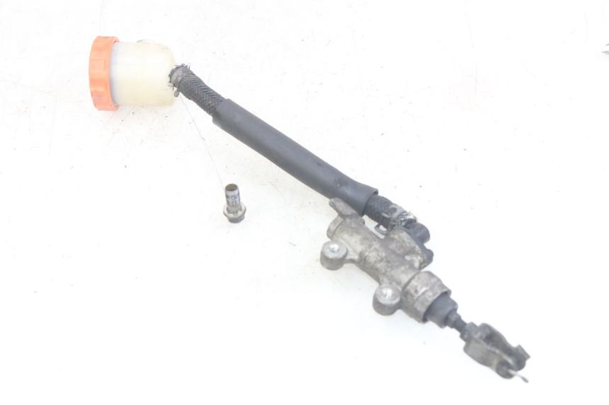 photo de MASTERCYLINDER FRENO POSTERIORE HONDA CBR F SC25 1000 (1989 - 1992)