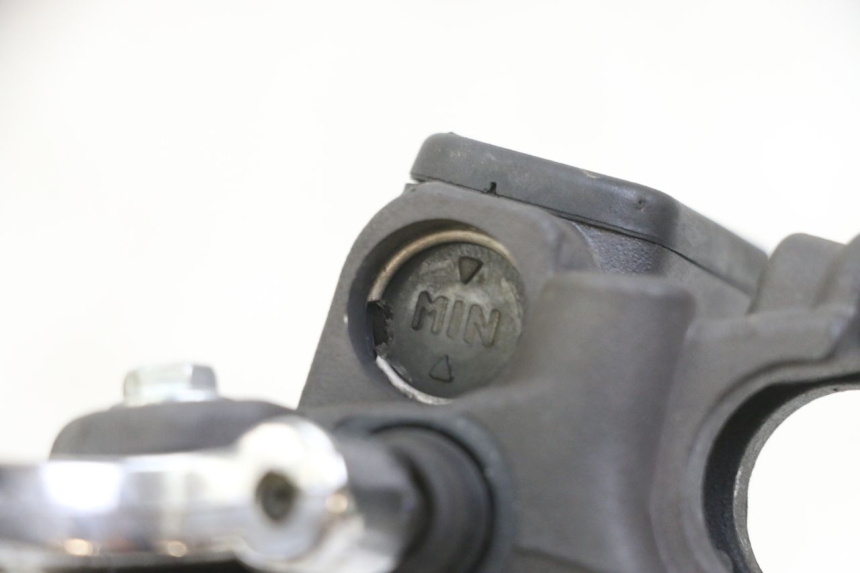 photo de POMPA FRENO POSTERIORE PEUGEOT ELYSTAR 125 (2002 - 2007)