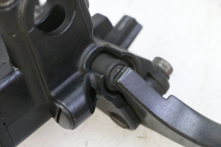 photo de MASTERCYLINDER FRENO POSTERIORE HONDA FES S-WING SWING ABS 125 (2007 - 2015)