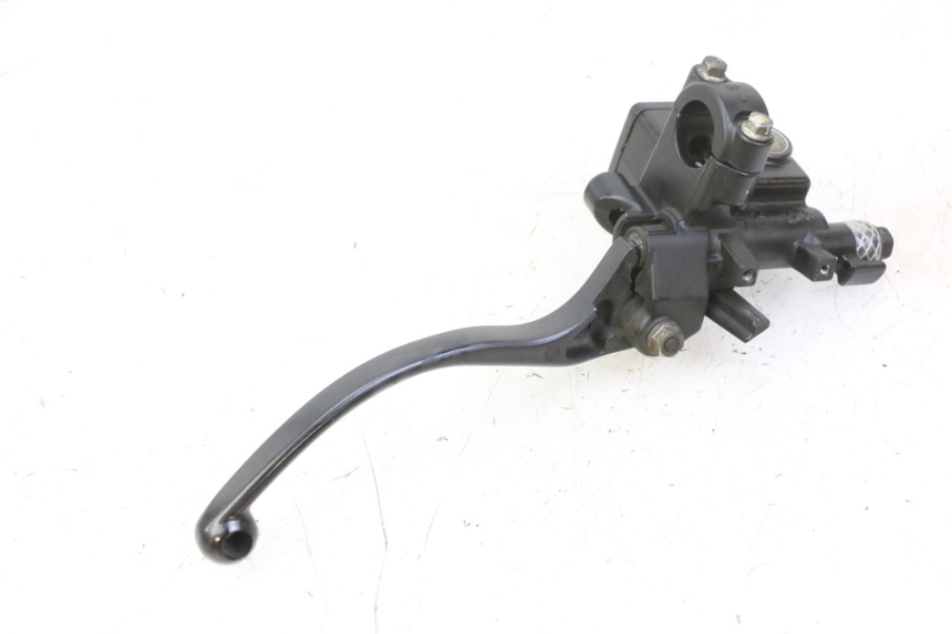 photo de MASTERCYLINDER FRENO POSTERIORE HONDA FES S-WING SWING ABS 125 (2007 - 2015)