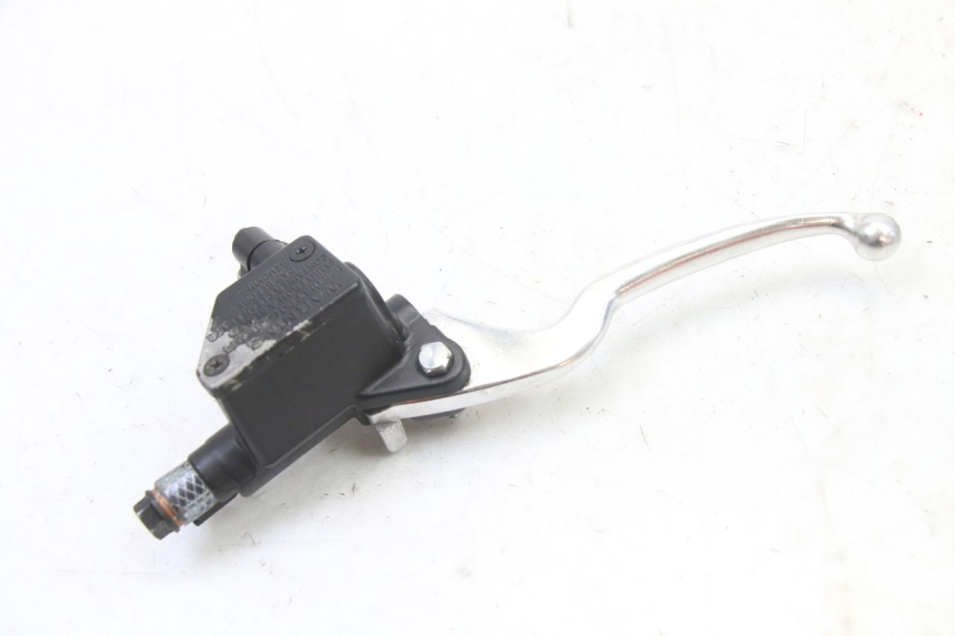 photo de MASTERCYLINDER FRENO POSTERIORE SYM FIDDLE 3 III 125 (2014 - 2020)