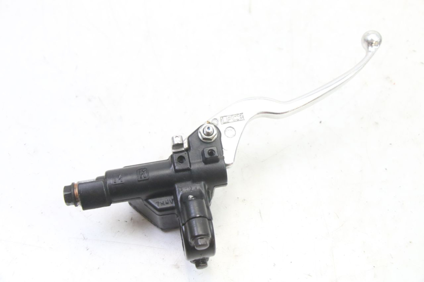 photo de MASTERCYLINDER FRENO POSTERIORE SYM FIDDLE 3 III 125 (2014 - 2020)