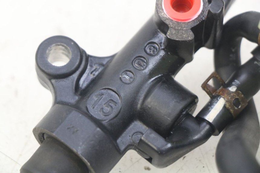 photo de MASTERCYLINDER FRENO POSTERIORE YAMAHA FJR ABS 1300 (2006 - 2012)