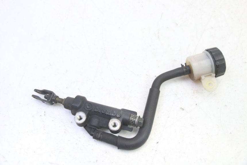 photo de POMPA FRENO POSTERIORE YAMAHA FZ6 FAZER S2 600 (2007 - 2011)