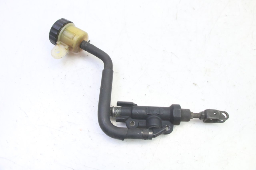 photo de POMPA FRENO POSTERIORE YAMAHA FZ6 FAZER S2 600 (2007 - 2011)