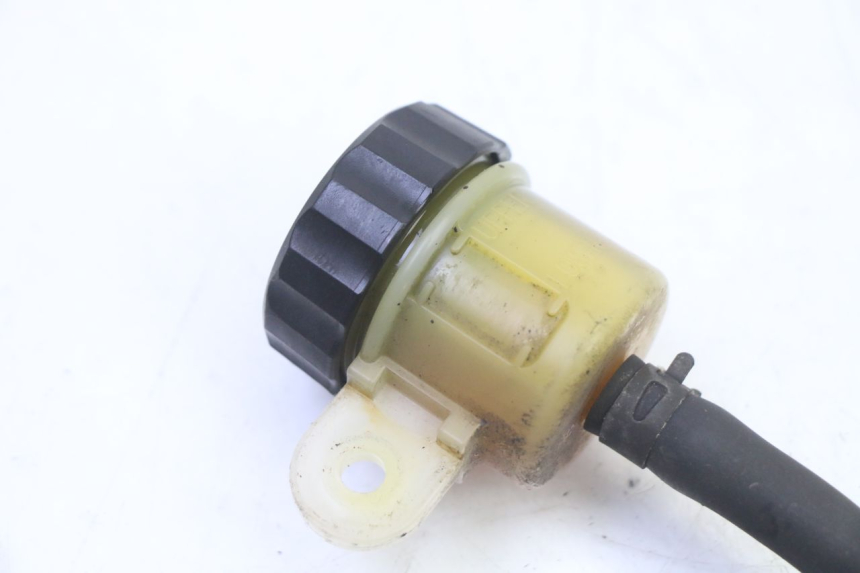 photo de POMPA FRENO POSTERIORE YAMAHA FZ6 FAZER S2 600 (2007 - 2011)