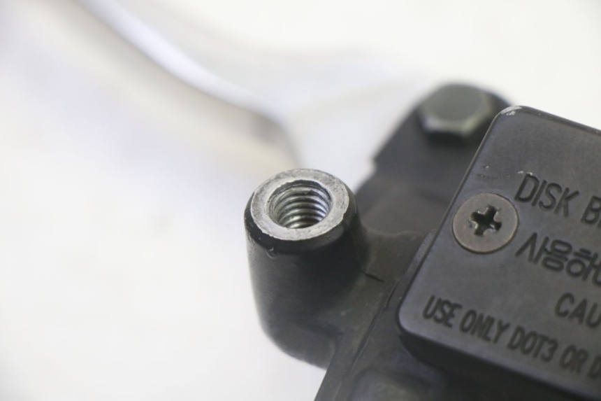 photo de POMPA FRENO POSTERIORE DAELIM HISTORY 125 (2001 - 2002)