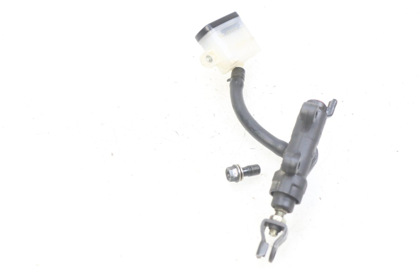photo de MASTERCYLINDER FRENO POSTERIORE HONDA CB R 1000 (2018 - 2023)