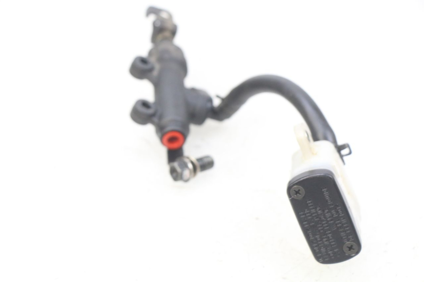 photo de MASTERCYLINDER FRENO POSTERIORE HONDA CB R 1000 (2018 - 2023)