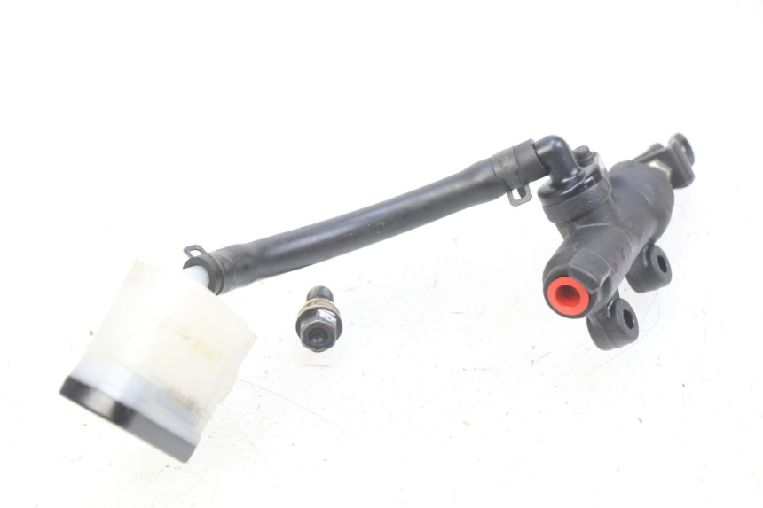 photo de MASTERCYLINDER FRENO POSTERIORE HONDA CB R 1000 (2018 - 2023)