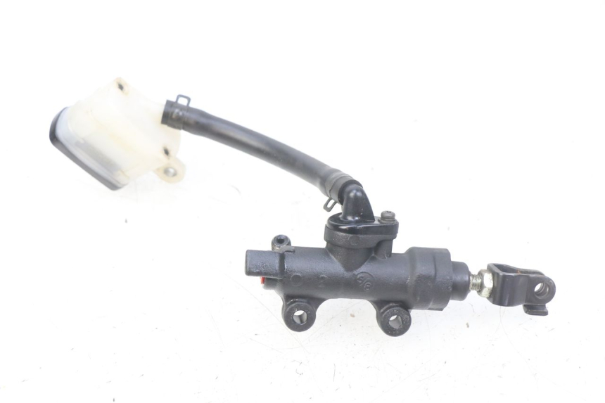 photo de MASTERCYLINDER FRENO POSTERIORE HONDA CB R 1000 (2018 - 2023)