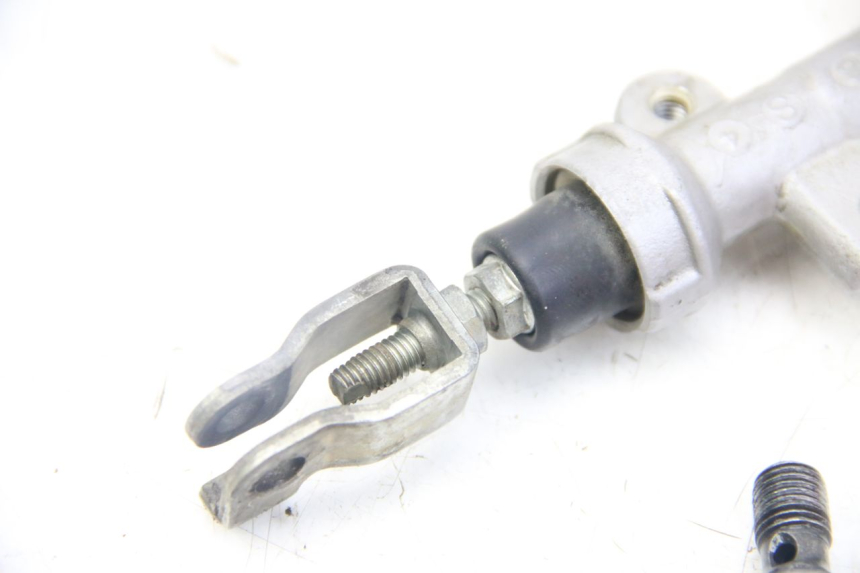 photo de MASTERCYLINDER FRENO POSTERIORE HONDA CRF CR-F RX 450 (2017 - 2021)
