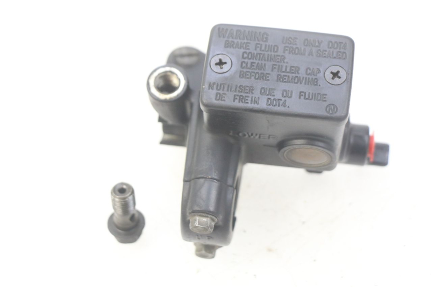 photo de MASTERCYLINDER FRENO POSTERIORE HONDA FES PANTHEON 125 (2003 - 2007)