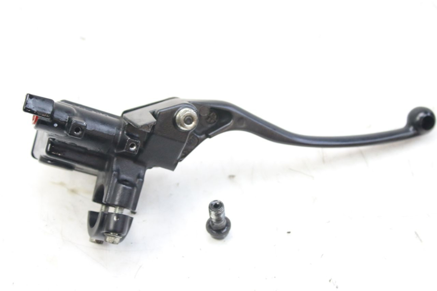 photo de MASTERCYLINDER FRENO POSTERIORE HONDA FES S-WING SWING ABS 125 (2007 - 2015)