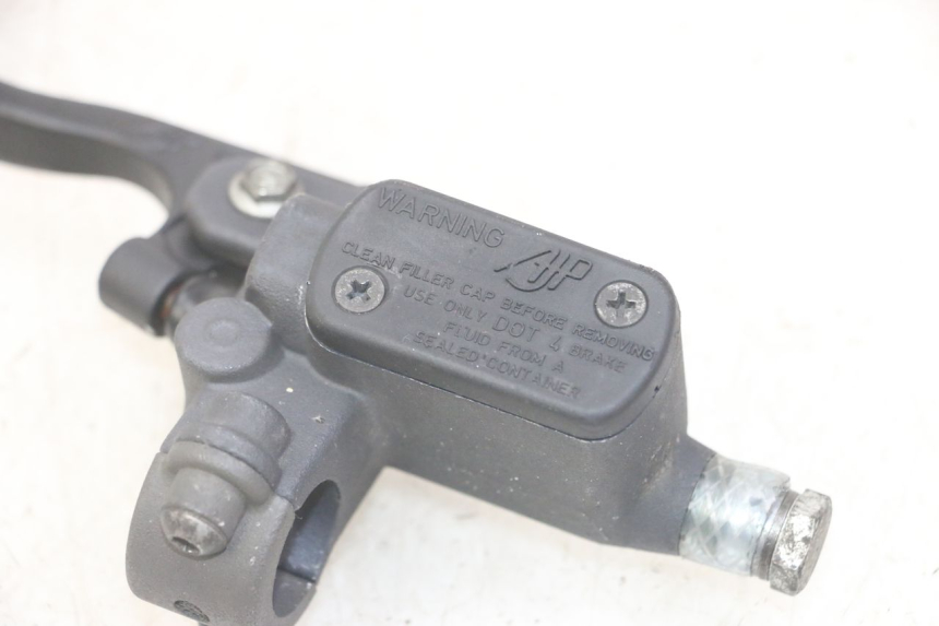 photo de POMPA FRENO POSTERIORE PEUGEOT JET FORCE CARBU 50 (2003 - 2016)