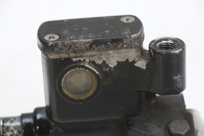 photo de CILINDRO PRINCIPALE FRENO POSTERIORE SYM JOYRIDE EVO 125 (2009 - 2016) - Vista d'insieme del prodotto