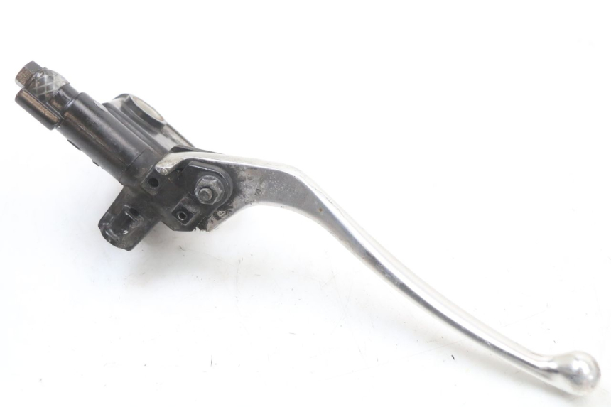 photo de CILINDRO PRINCIPALE FRENO POSTERIORE SYM JOYRIDE EVO 125 (2009 - 2016) - Dettagli dei punti di fissaggio