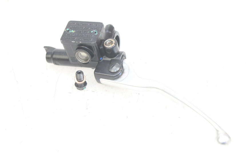 photo de MASTERCYLINDER FRENO POSTERIORE PIAGGIO MEDLEY 125 (2016 - 2023)