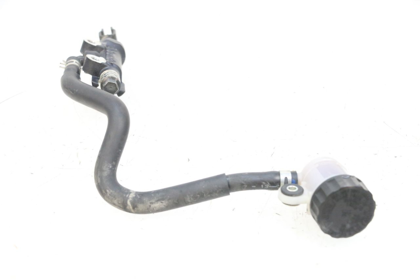 photo de POMPA FRENO POSTERIORE YAMAHA MT-07 MT07 ABS 700 (2018 - 2020) - Stato della superficie e materiale