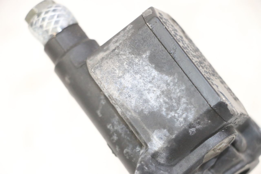 photo de CILINDRO PRINCIPALE FRENO POSTERIORE GILERA NEXUS 125 (2009 - 2013)