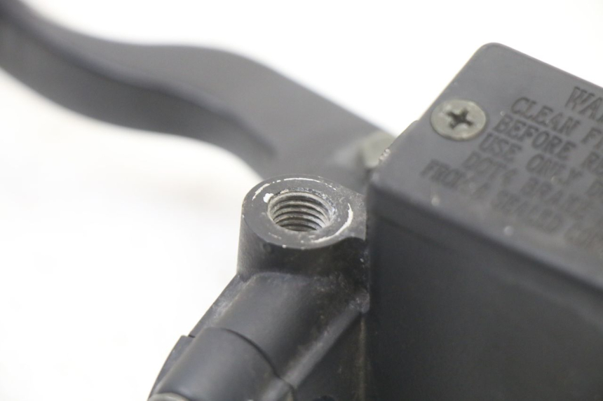 photo de MASTERCYLINDER FRENO POSTERIORE PEUGEOT CITYSTAR 50 (2013 - 2017)