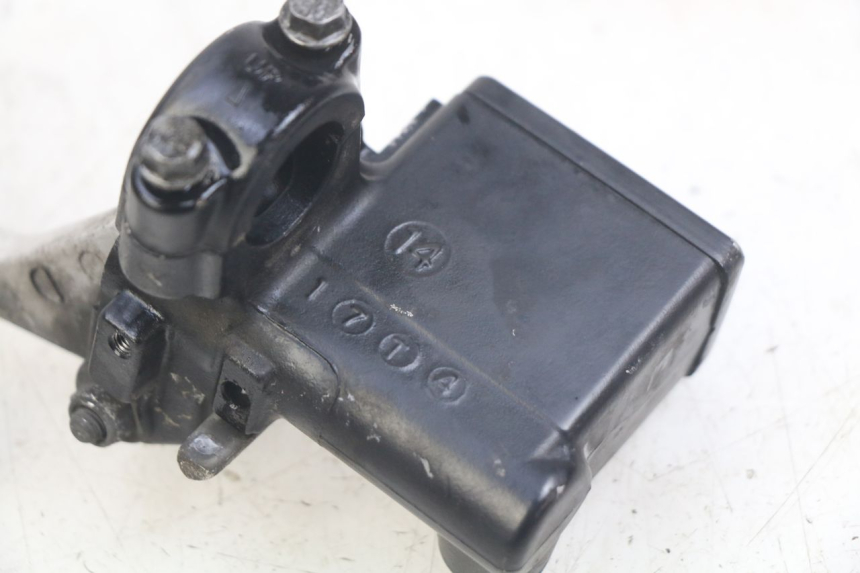 photo de MASTERCYLINDER FRENO POSTERIORE PEUGEOT SATELIS 125 (2006 - 2009)