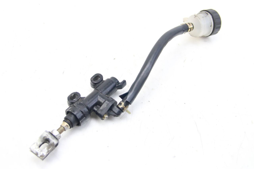 photo de MASTERCYLINDER FRENO POSTERIORE PEUGEOT XP6 50 (2006 - 2011)