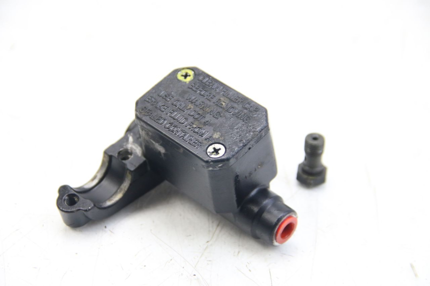 photo de MASTERCYLINDER FRENO POSTERIORE PIAGGIO BEVERLY 125 (2010 - 2015)