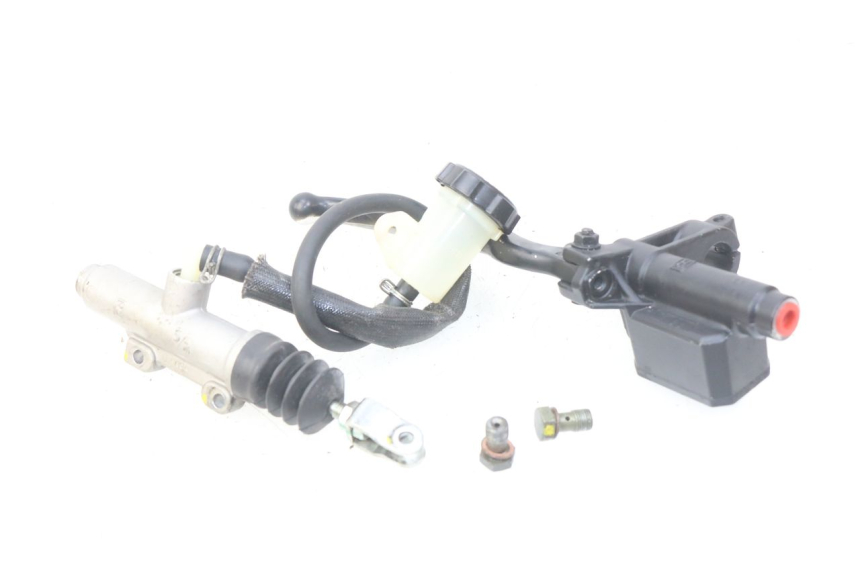 photo de MASTERCYLINDER FRENO POSTERIORE PIAGGIO MP3 500 (2011 - 2015)