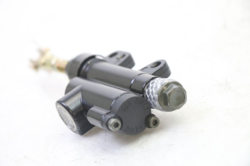 photo de MASTERCYLINDER FRENO POSTERIORE APOLLO RFZ 125