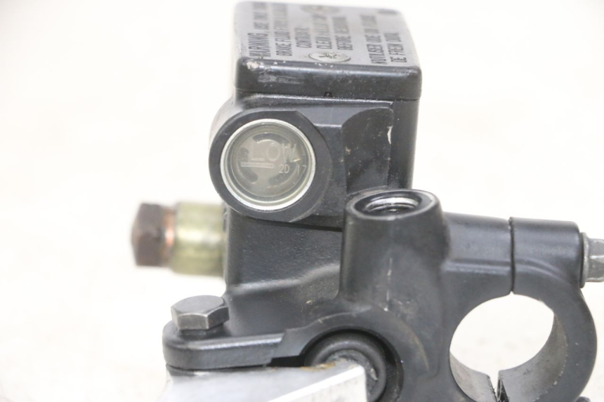 photo de CILINDRO PRINCIPALE FRENO POSTERIORE PEUGEOT SATELIS 125 (2013 - 2018)