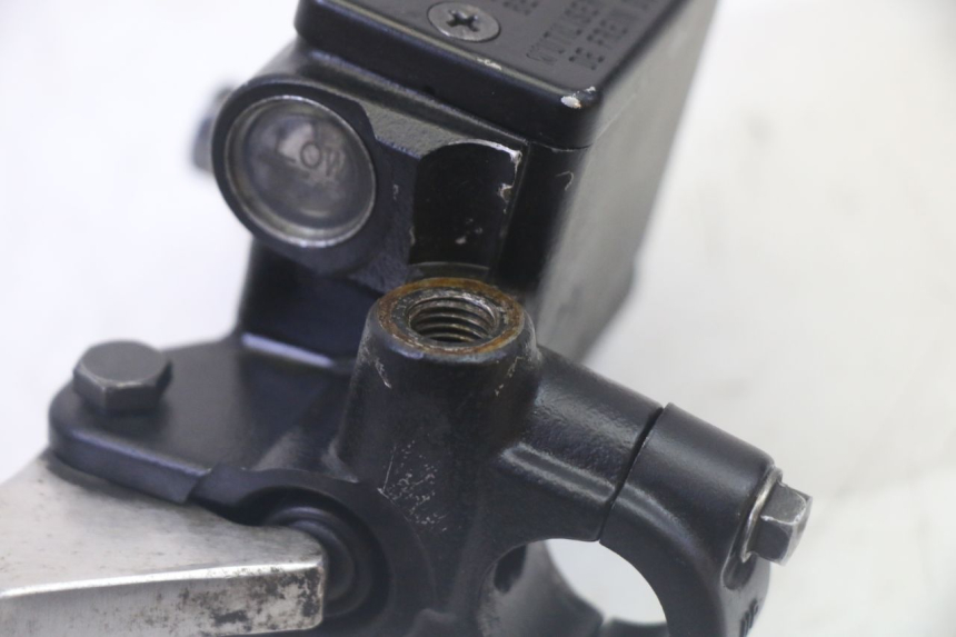 photo de CILINDRO PRINCIPALE FRENO POSTERIORE PEUGEOT SATELIS 125 (2013 - 2018)