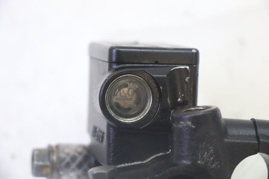photo de CILINDRO PRINCIPALE FRENO POSTERIORE PEUGEOT SATELIS 125 (2013 - 2018)