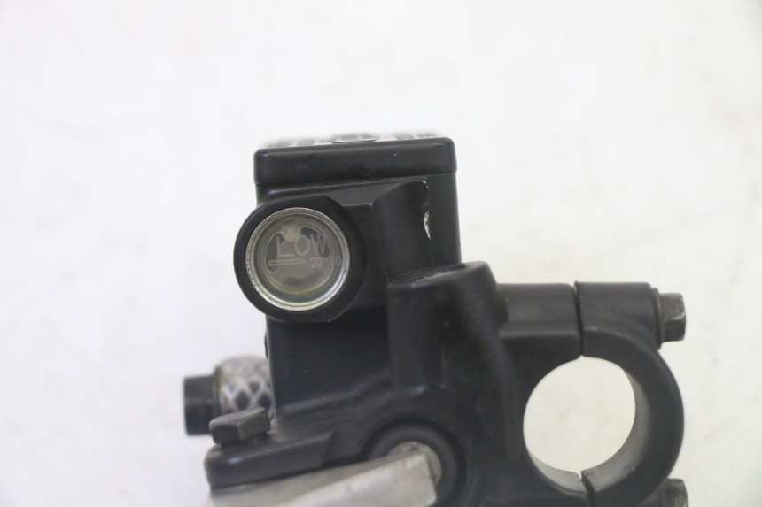 photo de MASTERCYLINDER FRENO POSTERIORE PEUGEOT SATELIS 125 (2010 - 2012)