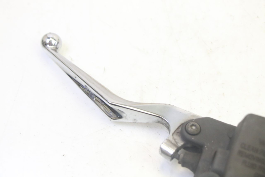 photo de MASTERCYLINDER FRENO POSTERIORE PEUGEOT SATELIS 125 (2006 - 2009)