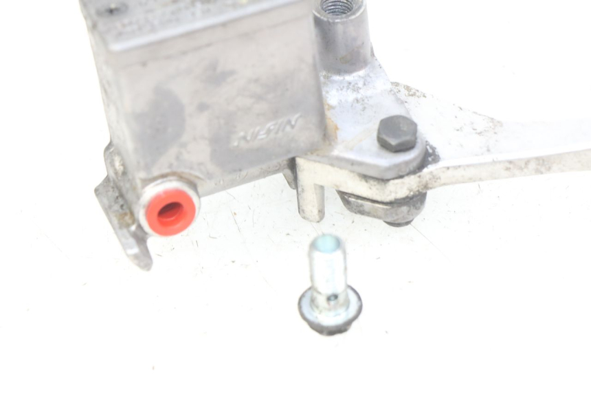 photo de MASTERCYLINDER FRENO POSTERIORE SUZUKI SIXTEEN 125 (2008 - 2010)