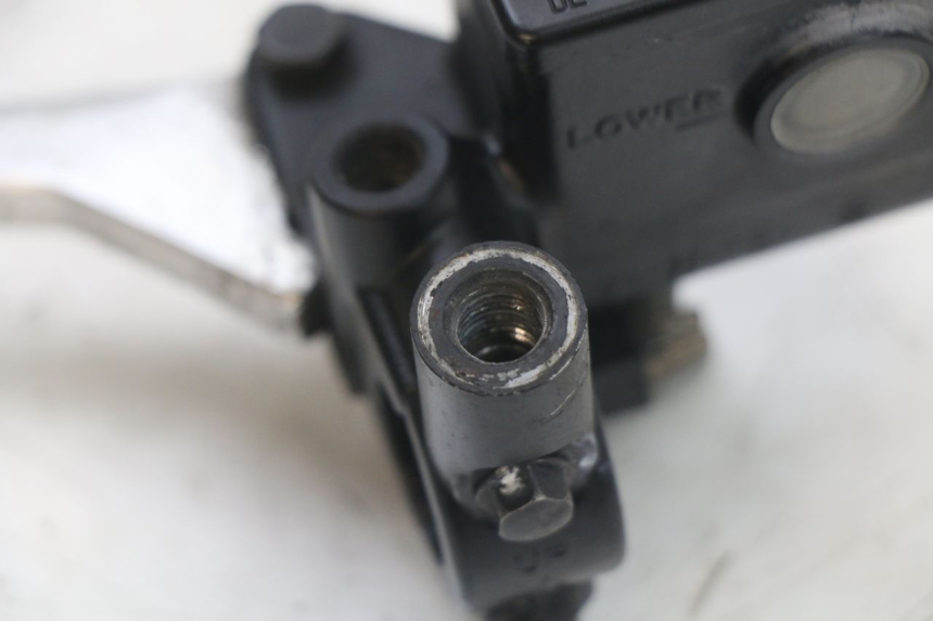 photo de MASTERCYLINDER FRENO POSTERIORE SUZUKI BURGMAN 125 (2007 - 2014)