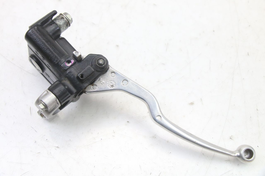 photo de POMPA FRENO POSTERIORE SUZUKI BURGMAN 125 (2018 - 2021)