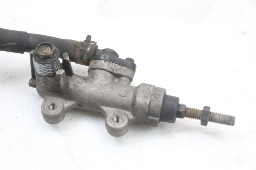 photo de POMPA FRENO POSTERIORE SUZUKI SV S 650 (1999 - 2002)