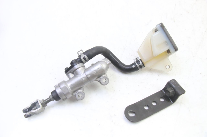 photo de POMPA FRENO POSTERIORE SUZUKI SV S 650 (2003 - 2009)