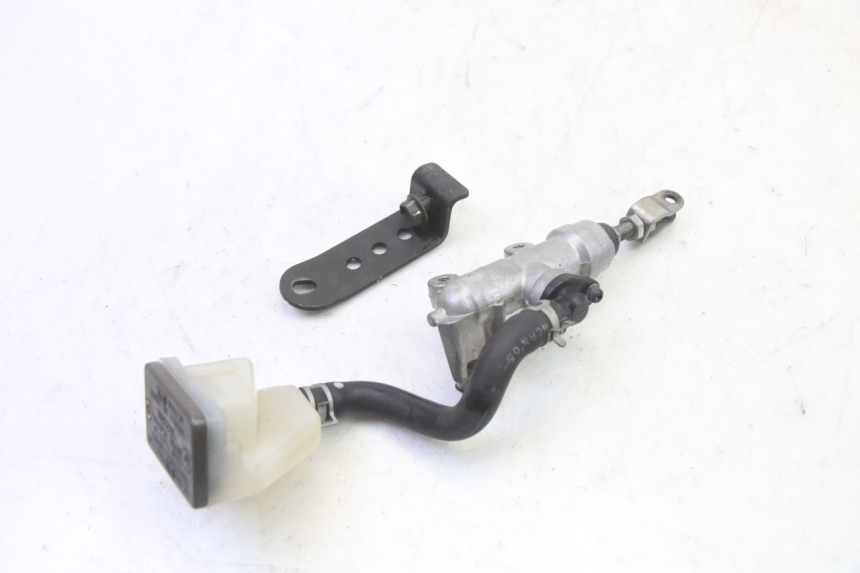 photo de POMPA FRENO POSTERIORE SUZUKI SV S 650 (2003 - 2009)