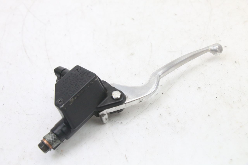 photo de MASTERCYLINDER FRENO POSTERIORE SYM FIDDLE 3 III 125 (2014 - 2020)