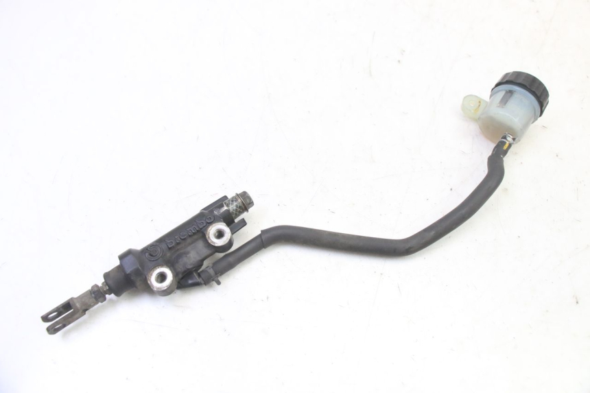 photo de CILINDRO PRINCIPALE FRENO POSTERIORE YAMAHA TDM ABS 900 (2002 - 2014)