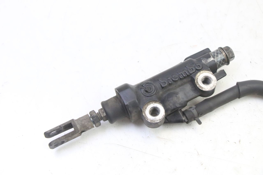 photo de CILINDRO PRINCIPALE FRENO POSTERIORE YAMAHA TDM ABS 900 (2002 - 2014)