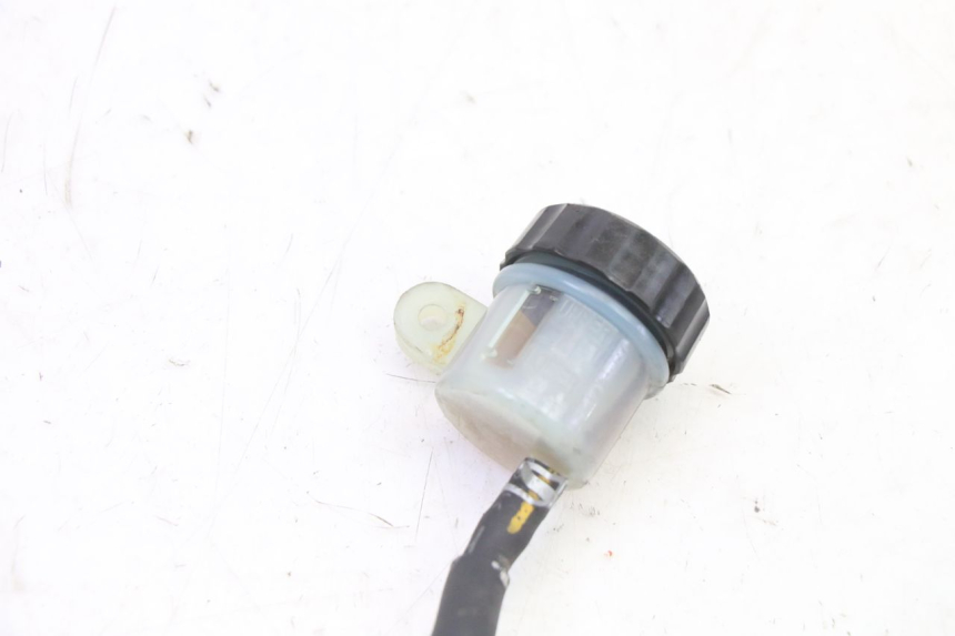 photo de CILINDRO PRINCIPALE FRENO POSTERIORE YAMAHA TDM ABS 900 (2002 - 2014)