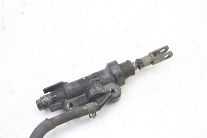 photo de CILINDRO PRINCIPALE FRENO POSTERIORE YAMAHA TDM ABS 900 (2002 - 2014)